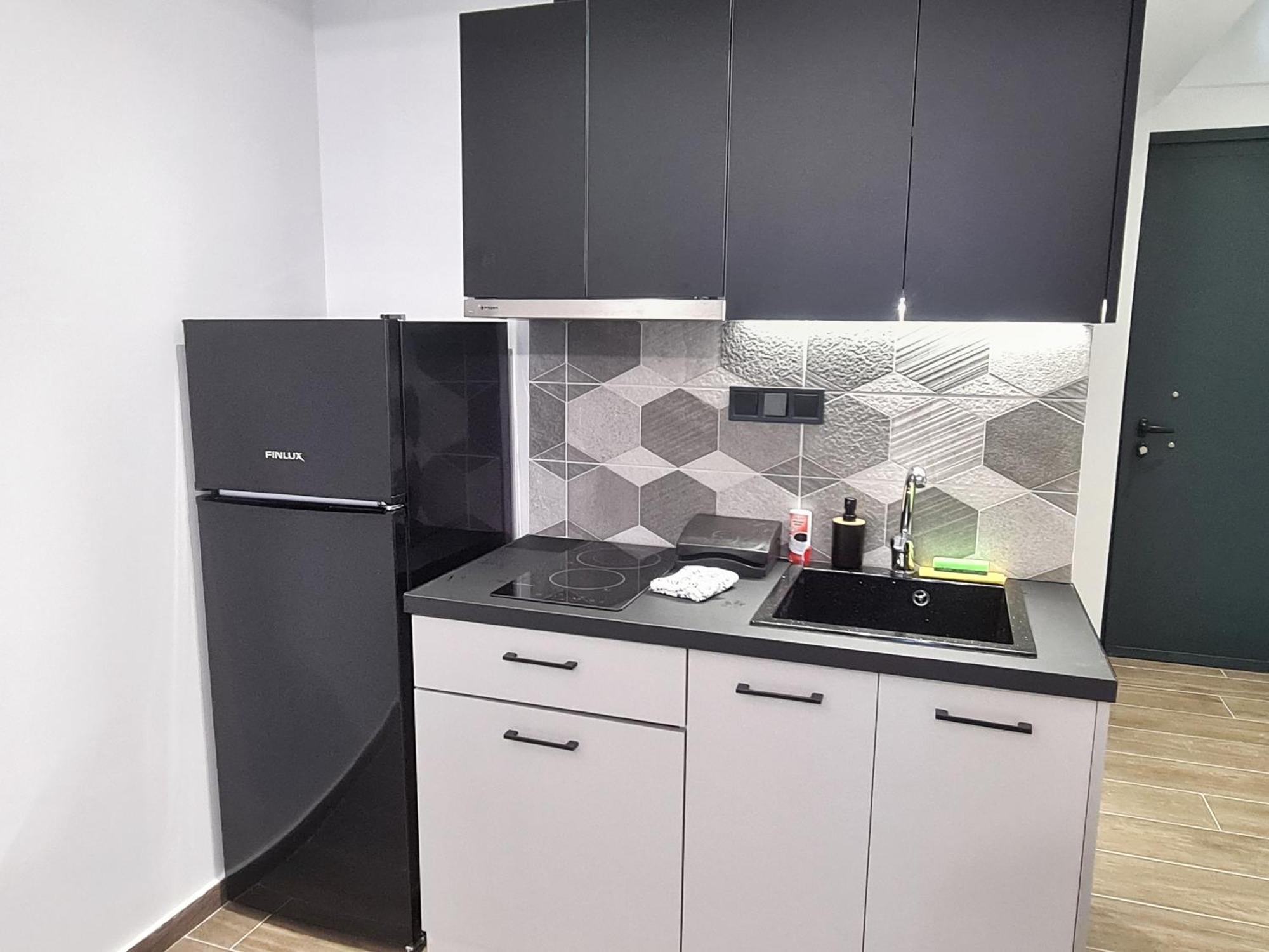Agnanti-Apartments B Никити Экстерьер фото
